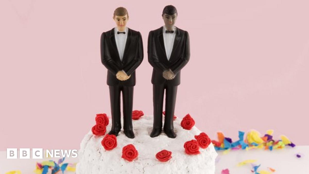 Ashers Baking Company Gay Cake Row Could End Up In Court Bbc News