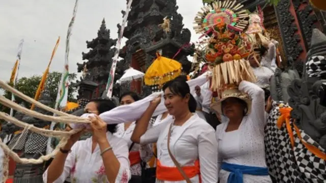 Upacara Doa Umat Hindu Di Bantul Dihentikan Paksa Wakil Bupati Ini