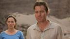 Emily Blunt and Ewan McGregor in Salmon Fishing In The Yemen