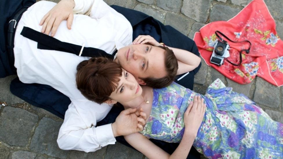 Peter Sarsgaard and Carey Mulligan in An Education
