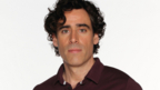 Stephen Mangan plays Sean Lincoln