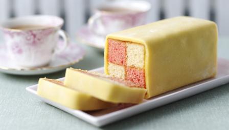 http://ichef.bbci.co.uk/food/ic/food_16x9_448/recipes/battenburg_cake_60878_16x9.jpg