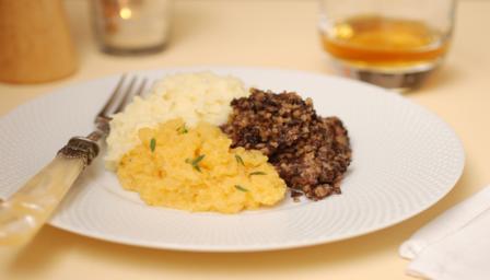 Haggis with neeps and tatties