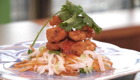 Spicy chicken noodle salad