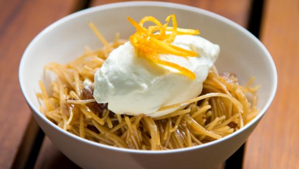 Sweet angel hair vermicelli with orange cream