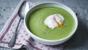 Easy spinach soup with a poached egg