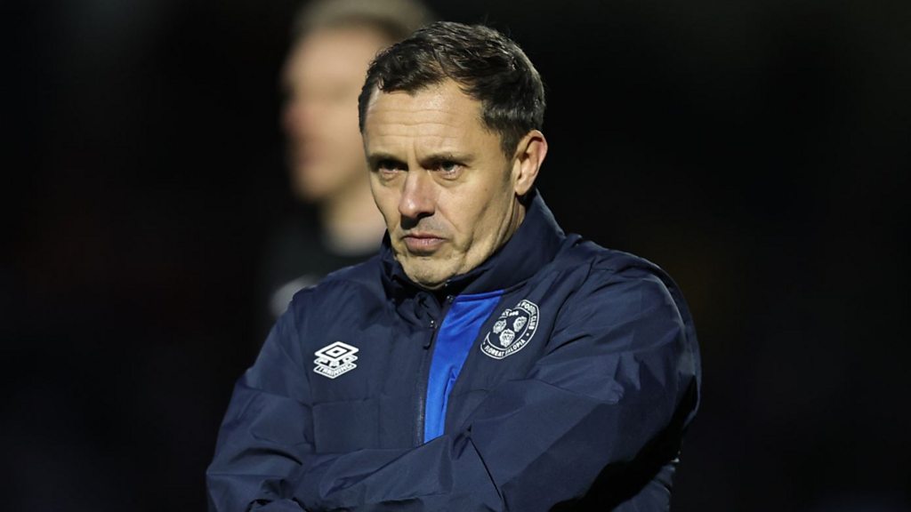 Sport On Bbc Radio Shropshire Paul Hurst Pre Wycombe Wanderers Bbc