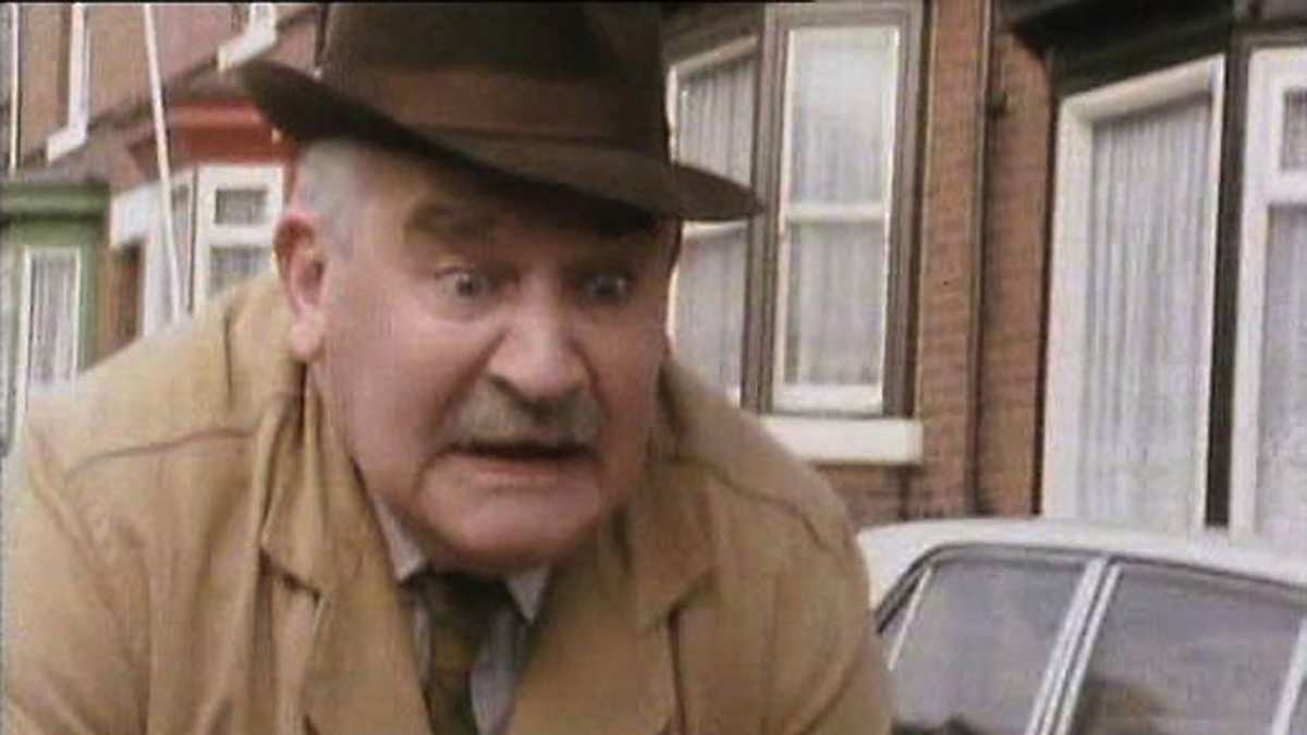 bbc-one-open-all-hours-series-3-duet-for-solo-bicycle-arkwright-s-bike