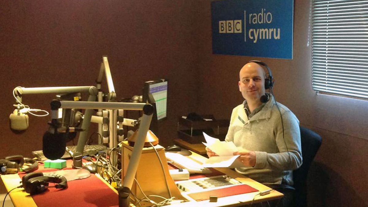 Bbc Radio Cymru Aled Hughes Gwranda Nei Di