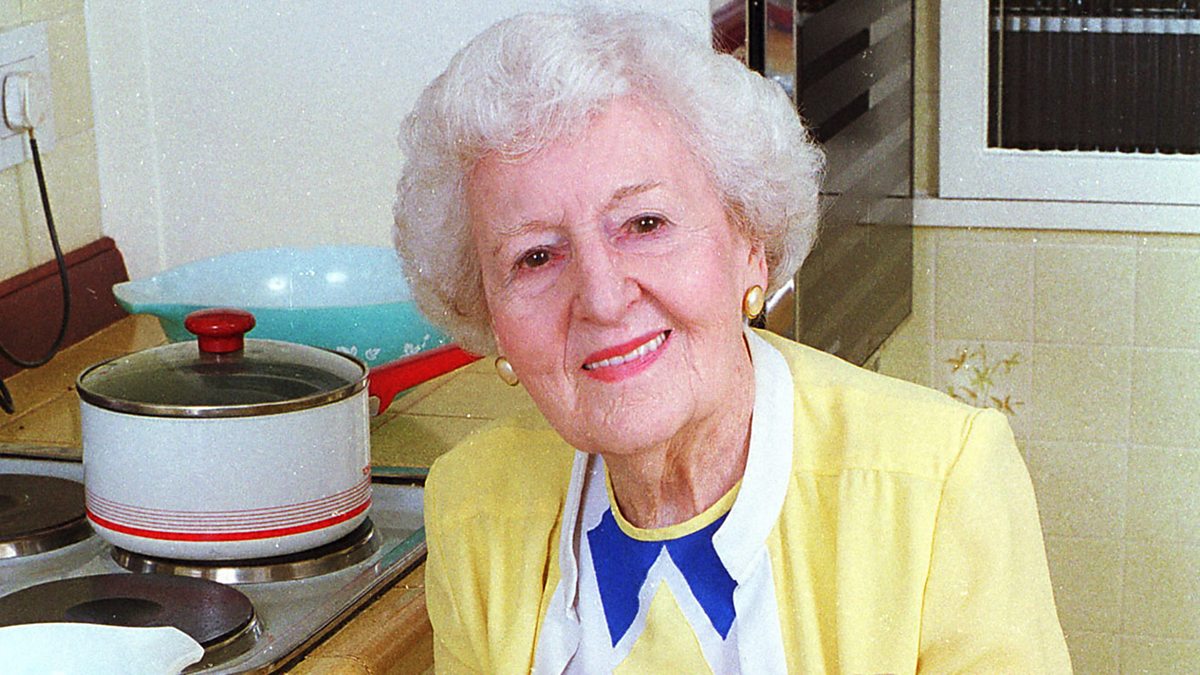 Cooking cutlery sets, cooking shop epsom odeon, frying pans fantasy