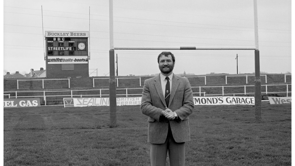 Bbc Radio Cymru Bore Cothi Archif Hywel Gwynfryn Cofio Ray Gravell