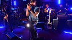 13 Jun 12 - Usher - 4
