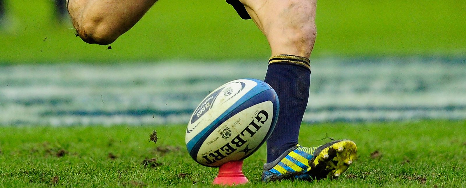 BBC iWonder What's the secret behind the perfect rugby kick?