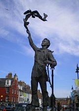 Ìomhaigh Iain Muir na ghille òg