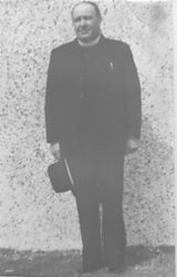 An t-Urr Donnchadh MacFhionghuin