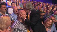 Henry Winkler surprises a fan!