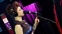 Kiesza Live Lounge