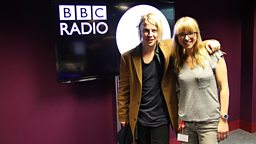 Image for Monday: Tom Odell pops in