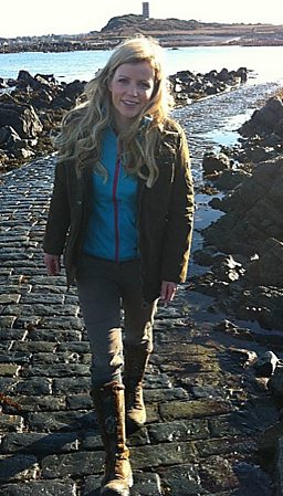 Ellie Goes in Search of Ormers 