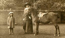 Emilia Fox’s great grandmother and sister
