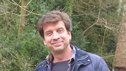 Nick Knowles