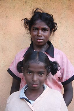 Tea plucker, Pushparani and daughter Laeta