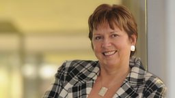 WENDY HALL