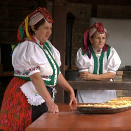 Romanian ladies