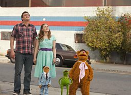 REVIEW OF THE MUPPETS - Claudia's film of the week