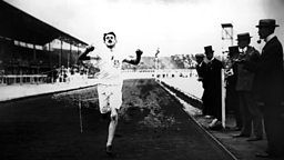 Wyndham Halswelle wins 400 metres final