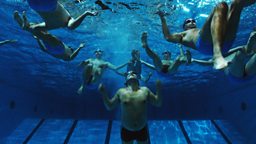 Photo: Synchronised swimming team