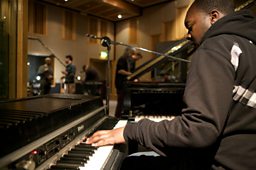 Kaidi Tatham at Maida Vale