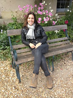 Julia bench