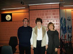 Richard, Pam Ayres and Sian