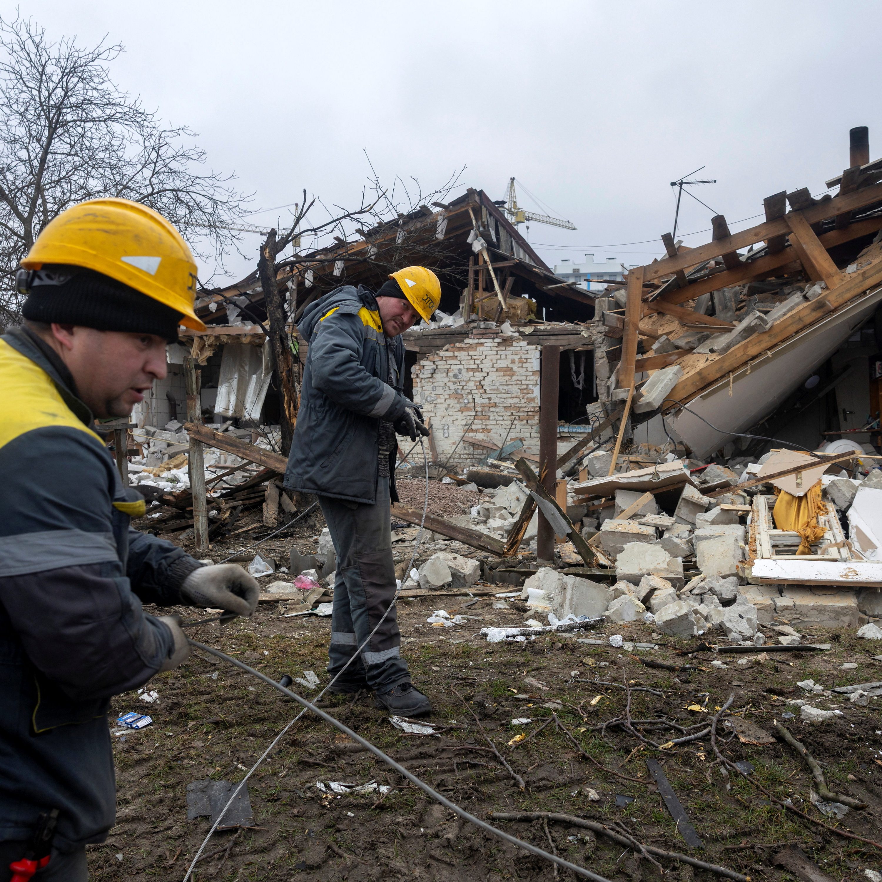 Ukraine's battle to keep the lights on