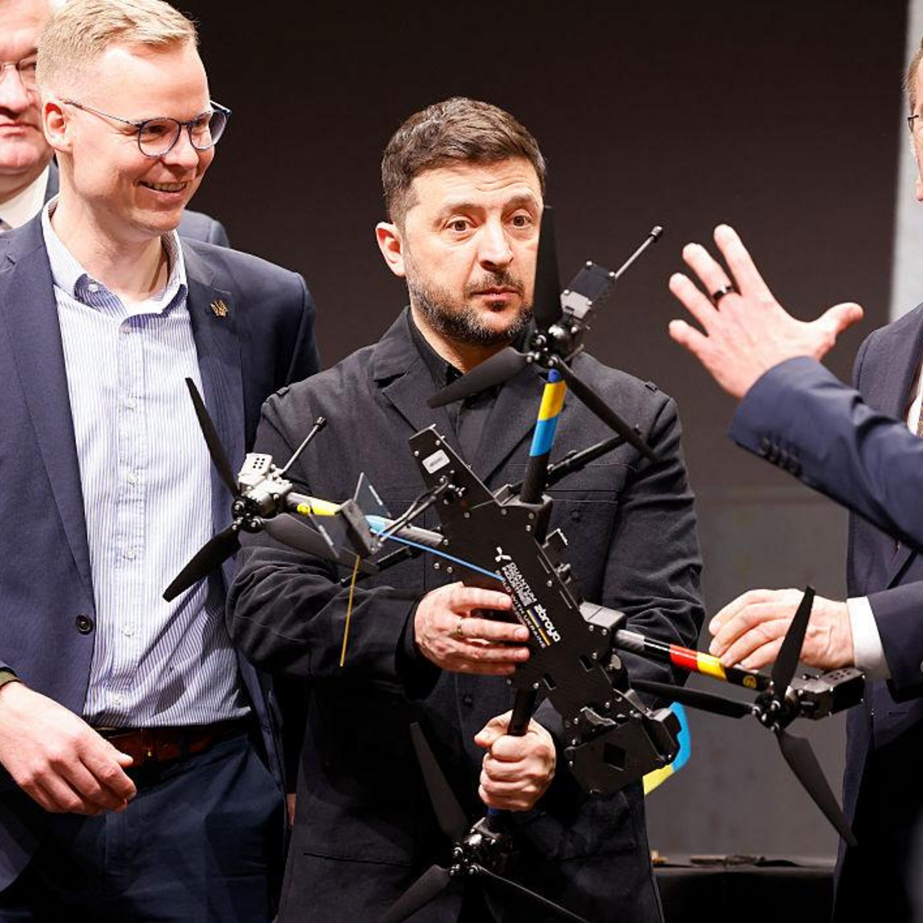 Зачем Украина отправляет дроноводов на Ближний Восток? podcast