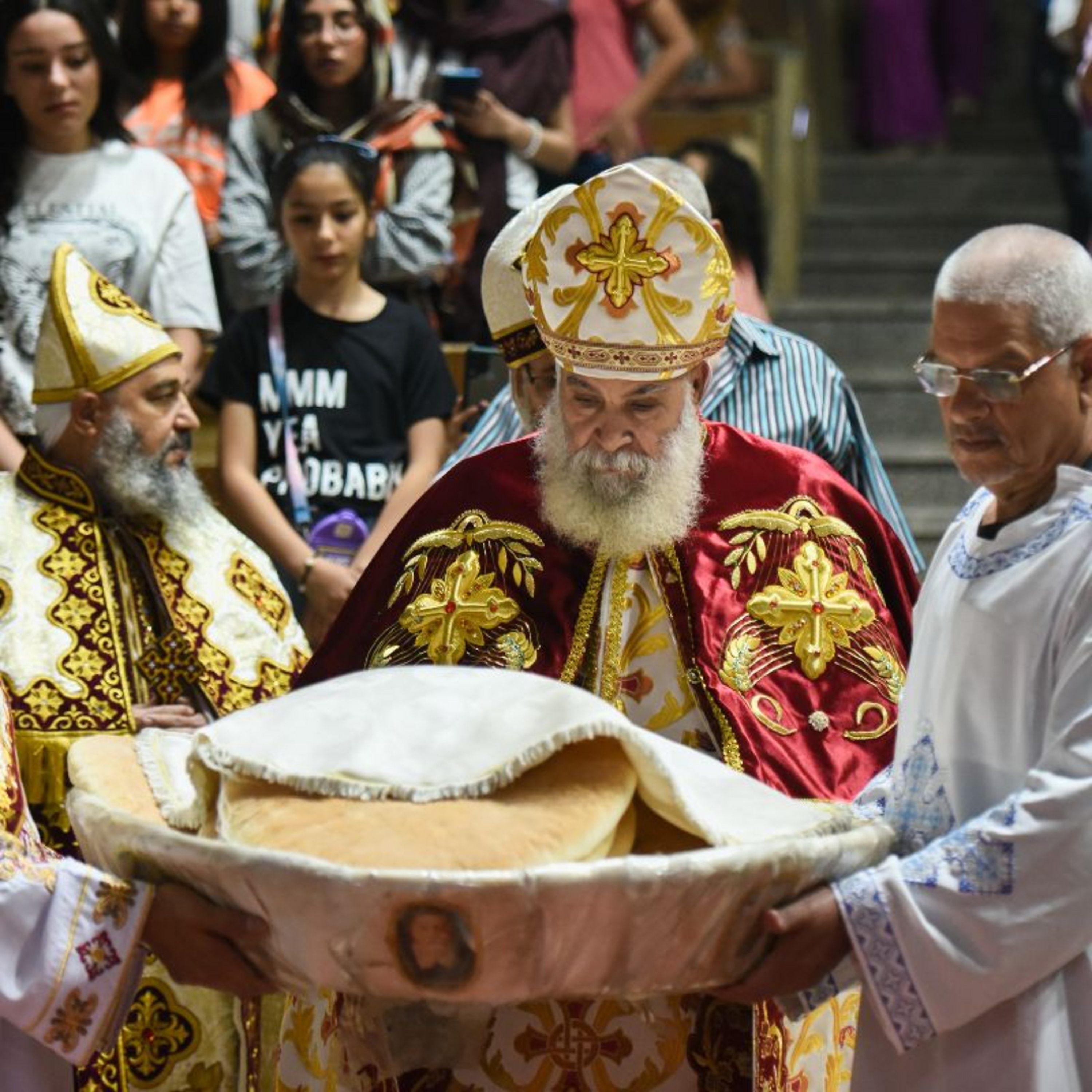 ماذا نعرف عن عيد القيامة؟ وكيف تحتفل به الطوائف المسيحية المختلفة؟