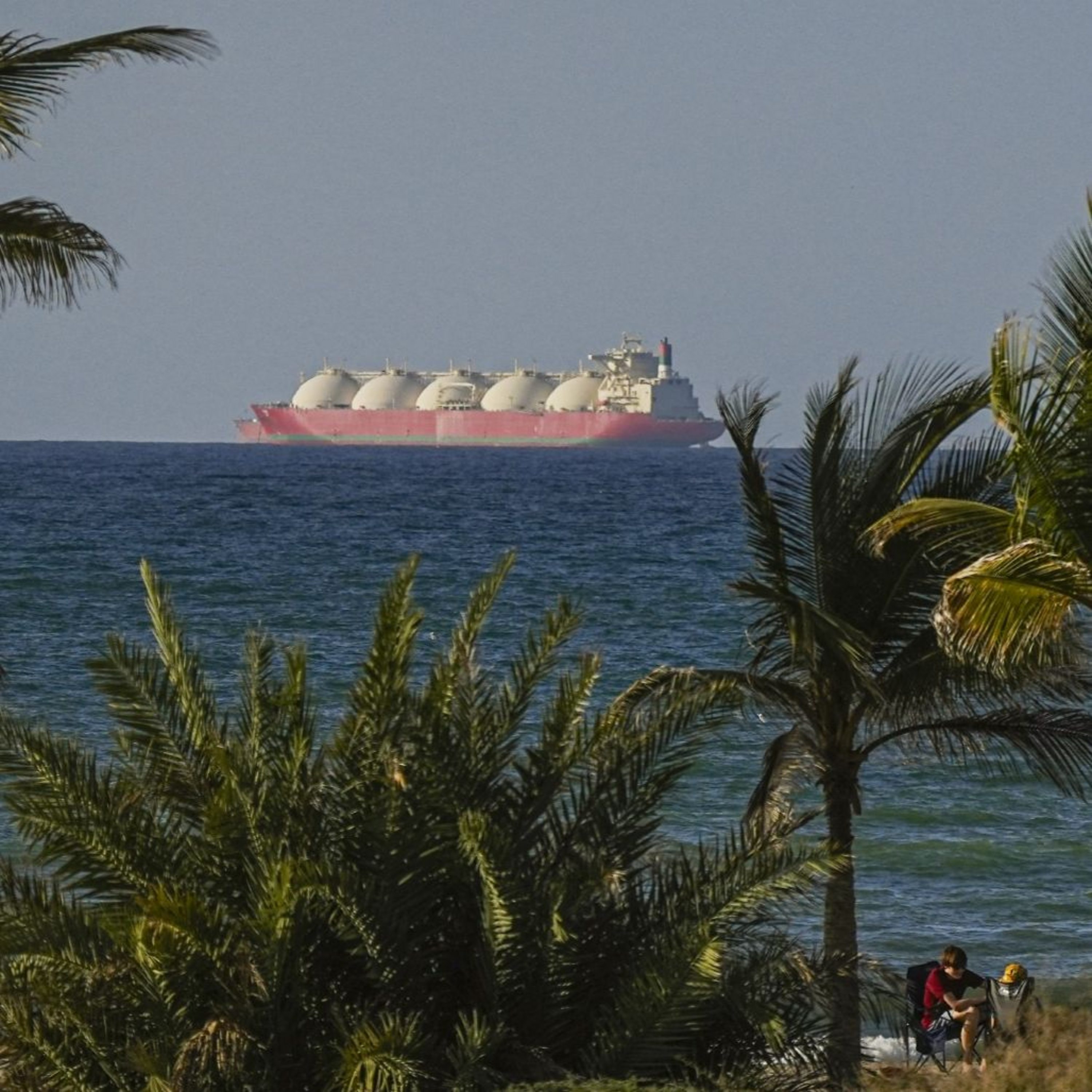 Trump’s shipping blockade, the Philippines’ tax breaks, and Hungary’s political shakeup