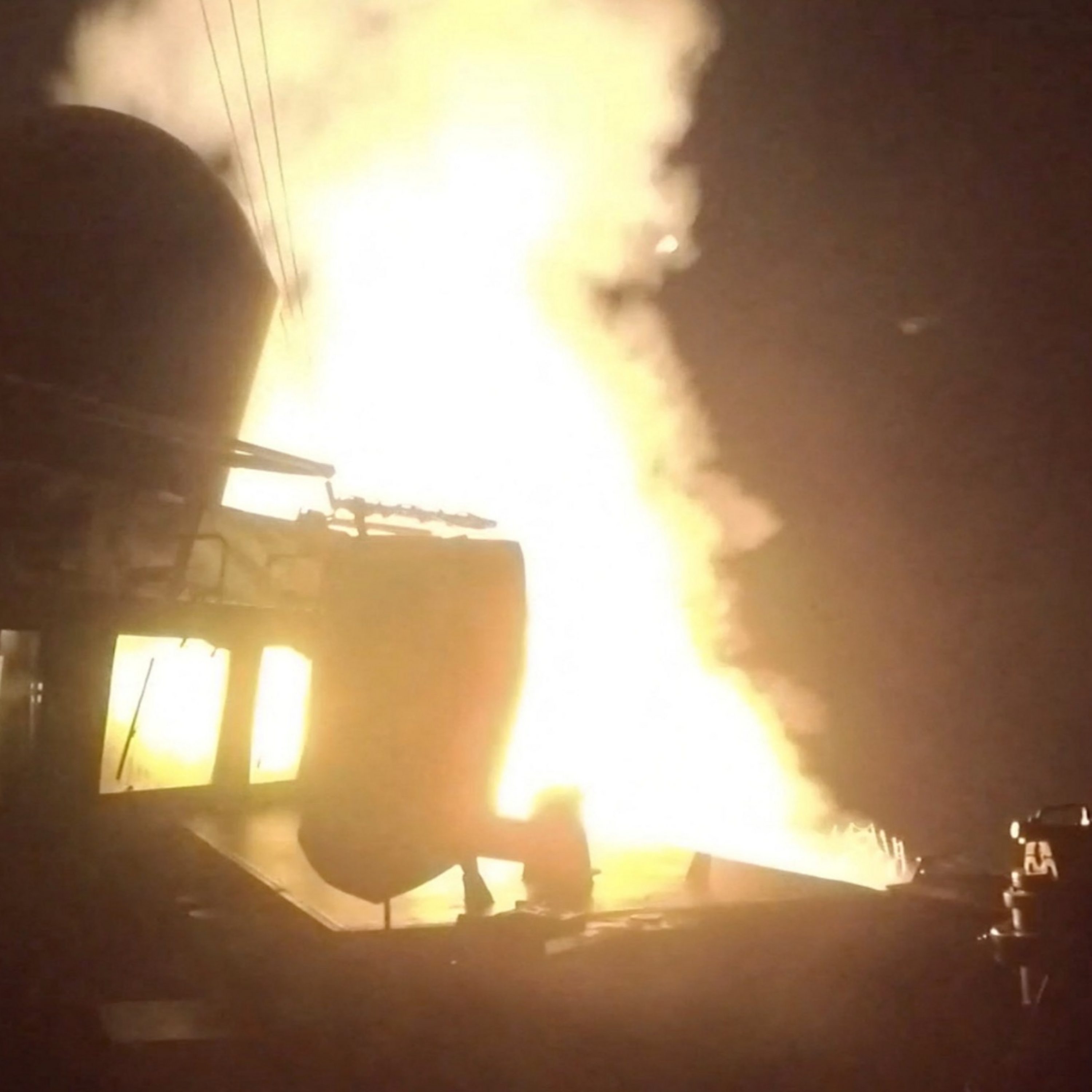 US launches fresh attacks on Iran