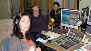 Delwedd ar gyfer Sgwrs Iola gyda'r grŵp o'r Chwedegau, Perlau Tâf o ardal Login