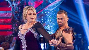 Image for Fern and Artem dance the American Smooth to 'Killer Queen'