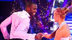 Image for Fabrice Muamba and Aliona Vilani dance the Salsa to 'Christmas Wrapping'