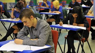 Image for Exam regulator "sorry for all pupils" who took June English GCSE