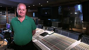Image for Grand Final: John Savage visits Sarm Studios