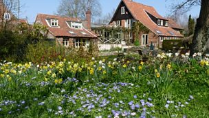 Image for Artist Annie Tempest's garden