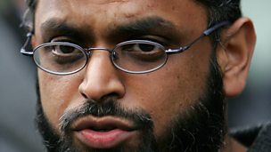 Image for MI6 tried to recruit Woolwich soldier stabbing suspect, claims Caged Prisoners group