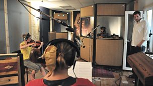Delwedd ar gyfer The Gentle Good - Cover Gwerin