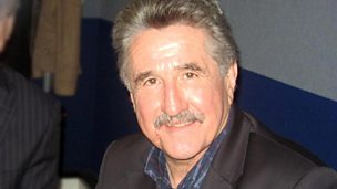 Delwedd ar gyfer Beti a'i Phobol: Gerald Davies