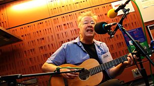 Image for Tom Robinson sings live!