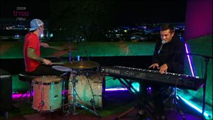 Image for Twenty One Pilots with 'Holding on to You'